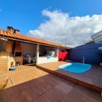 CAS261400 Casa Reformada com Piscina a 280m da Praia – Semimobiliada e com Edícula